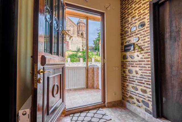 Dzveli Ubani Hotel Sighnaghi Luaran gambar